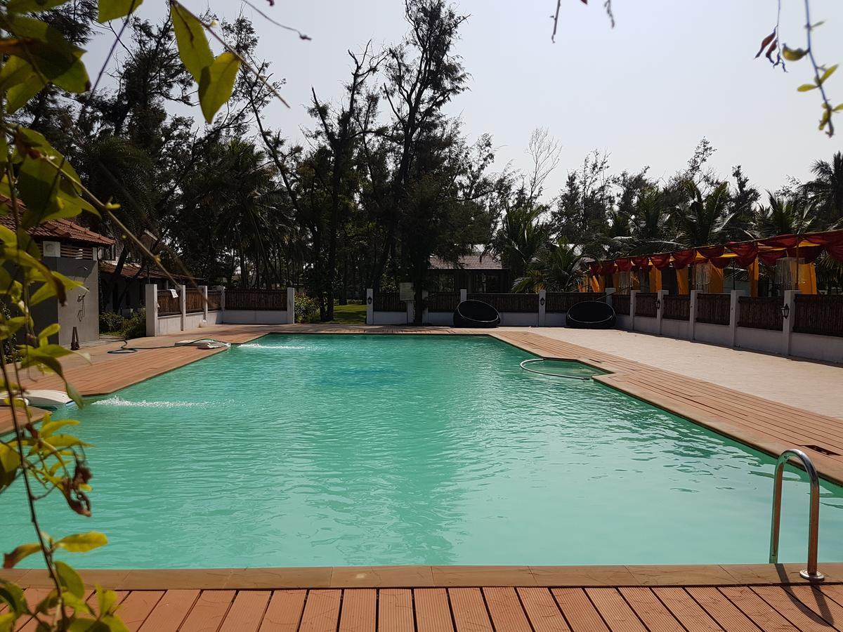 Vgp Golden Beach Resort Chennai Exterior photo